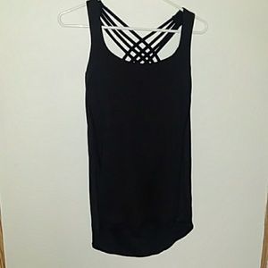Lululemon athletic top
